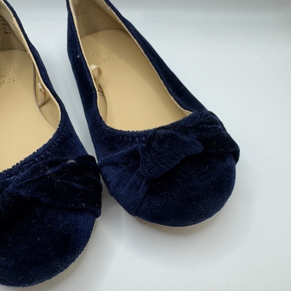 Janie and Jack Toddler Girls Size 7 Elegant Blue Velvet Formal Flats - Picture 3 of 9